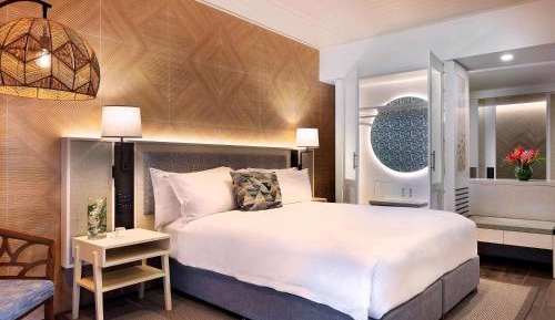 Luxury King Room with Beach Club Access