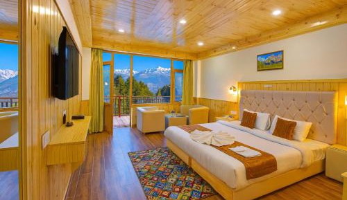 Queen Room with Balcony