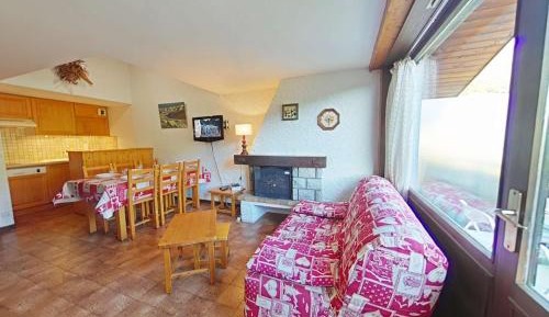 Apartment (6 Adults)