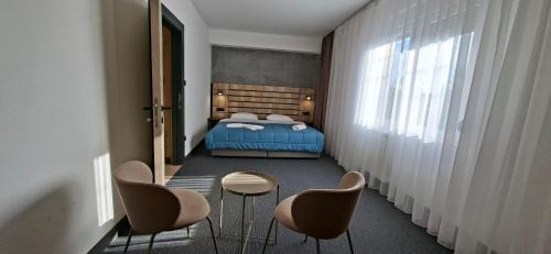 Two-Bedroom Deluxe Apartment