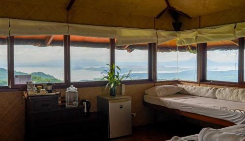King Room with Lake View