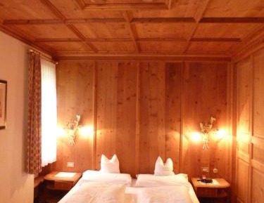 Superior Double or Twin Room with Parking