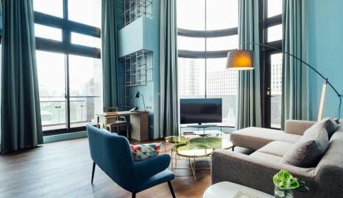 Chez Nous Penthouse Suite