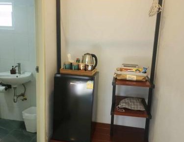 Bungalow with Garden View