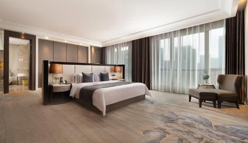 Deluxe Double Room with Bath