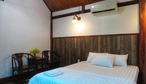 Deluxe Double Room with Bath