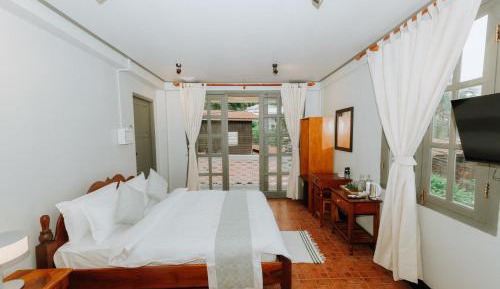 Triple Room with Balcony