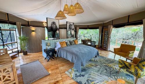 Luxury King Room