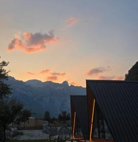 Superior Chalet