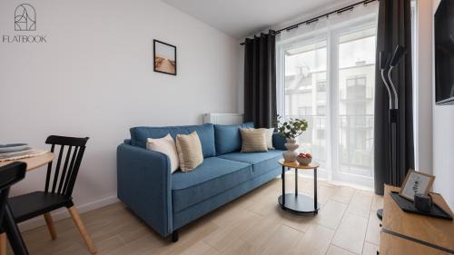 One-Bedroom Apartment with Balcony