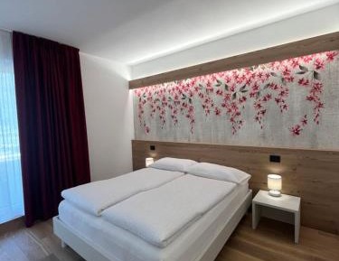 Superior Double or Twin Room with Terrace