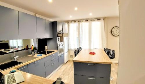 Two-Bedroom Apartment with City View