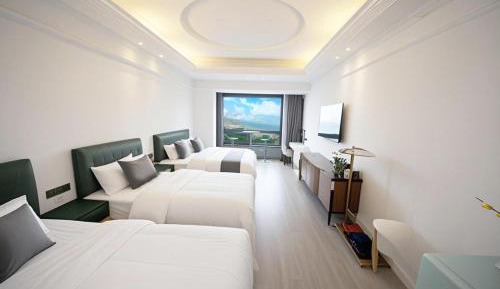 Quadruple Room with Sea View