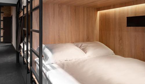 Bed in 4-Bed Dormitory Room