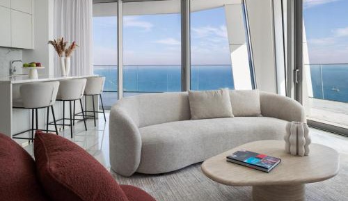 Two-Bedroom Apartment with Balcony and Sea View