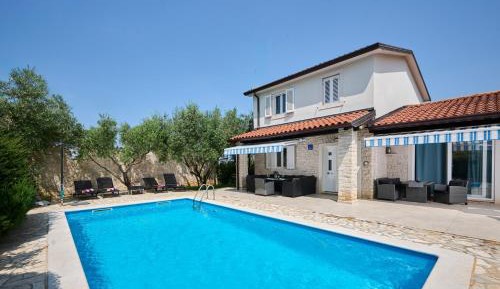 Villa with Private Pool