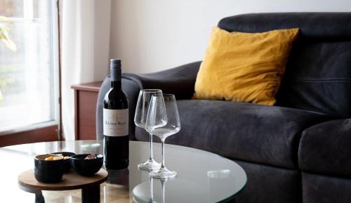 Three-Bedroom Apartment with Balcony