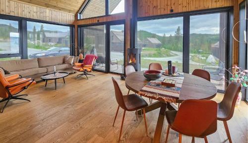 Five-Bedroom Holiday Home