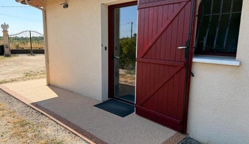 Quadruple Room with Private Bathroom