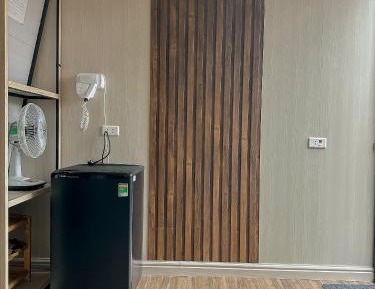 Bungalow with Garden View