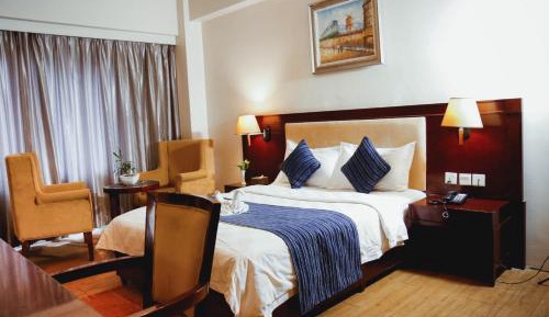 Deluxe Double or Twin Room