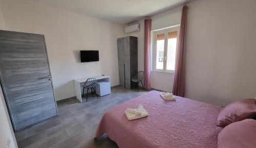 Triple Room with Private Bathroom