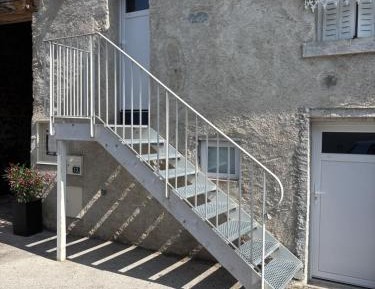 Deluxe Double Room with Shower