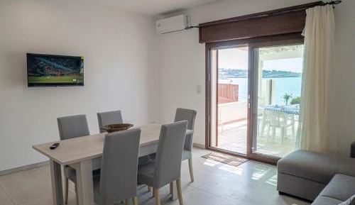 Villa - Beach Front