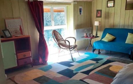 Family Room with Mountain View