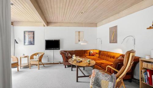 Three-Bedroom Vacation Home 