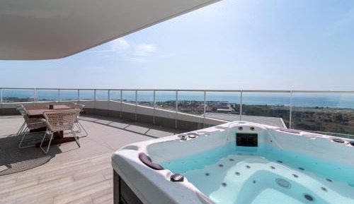 Apartment with Sea View