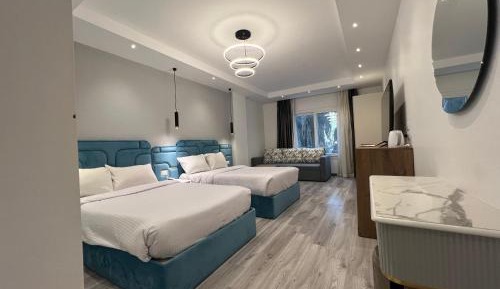 Twin Room with Extra Bed