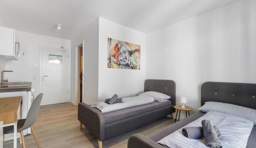 Twin Room with Private Bathroom