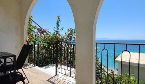 Triple Room with Sea View