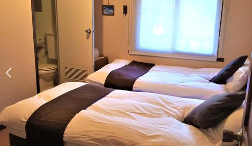 Twin Room with Private Bathroom