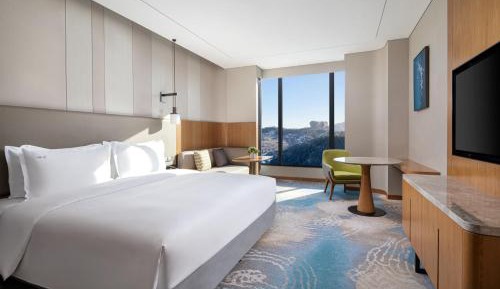 1 King Bed High Floor Non Smoking