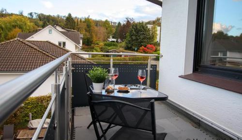 Superior One-Bedroom Apartment with Balcony