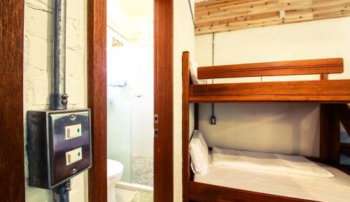 Bed in 8-Bed Mixed Dormitory Room