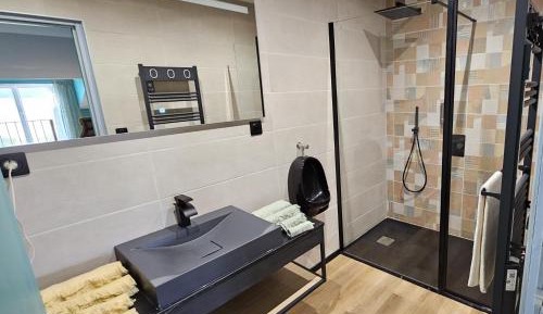 Apartment - Split Level