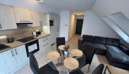 One-Bedroom Apartment with Balcony