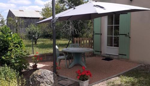 Holiday Home (2 adults)