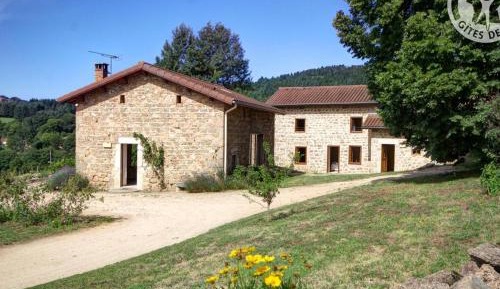 Holiday Home (10 Adults)