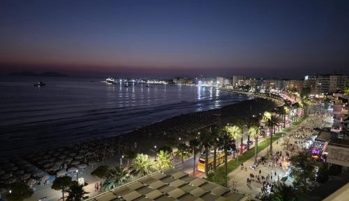 Deluxe Double Studio