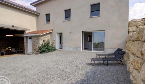 Holiday Home (8 Adults)