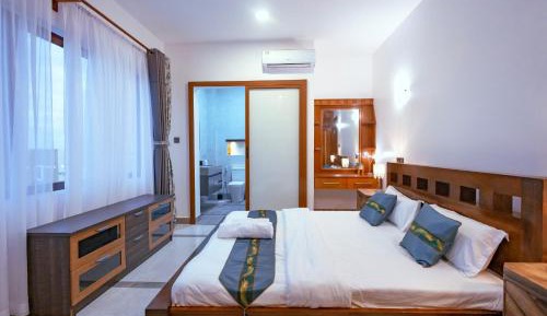 Executive Triple Room