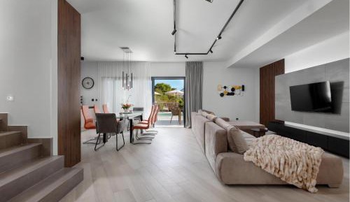 Four-Bedroom Vacation Home