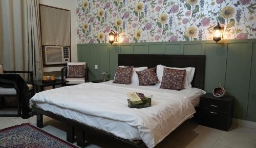 King Room with Garden View