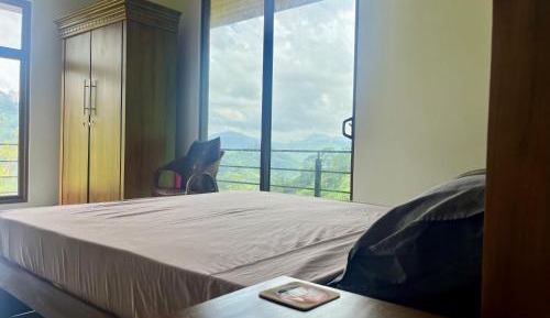 Double Room with Mountain View