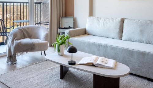 One-Bedroom Standard Apartment