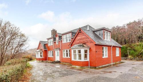 Six-Bedroom House
